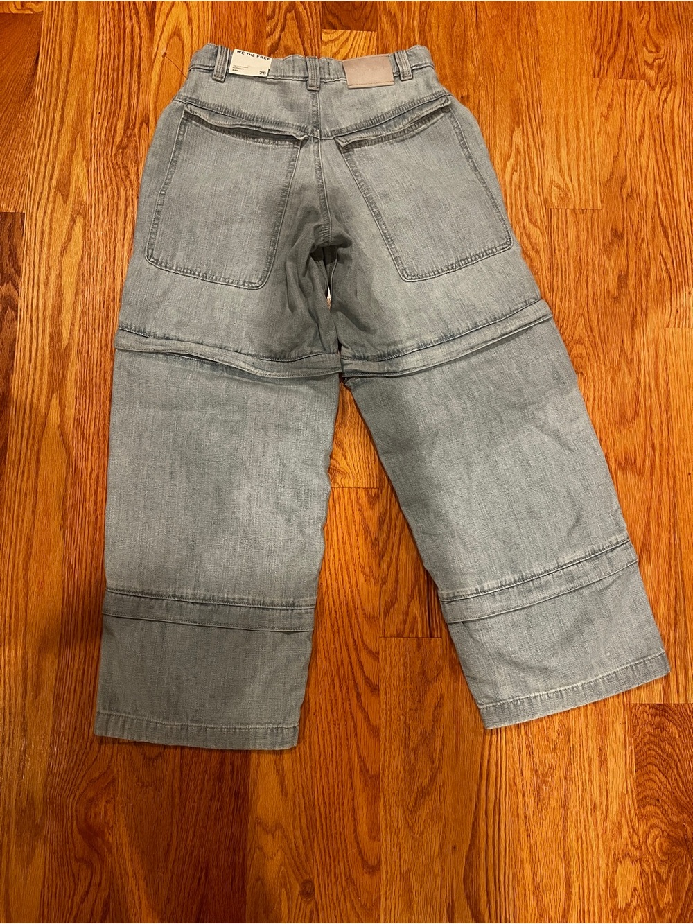 We the Free Convertible Zip Jeans 🌻 - Picture 4 of 7